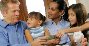 parents-talking-to-kids-about-money_725x377-1365627520